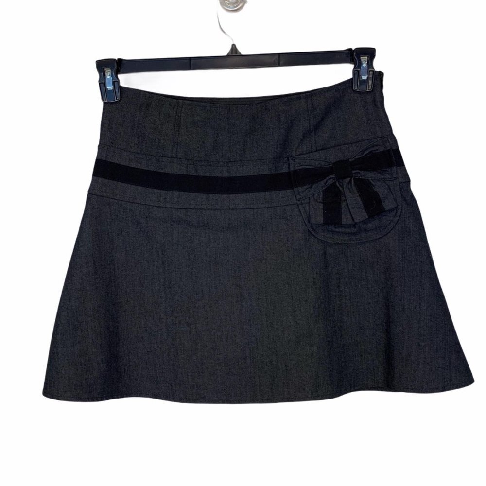 Cynthia Steffe skirt Sz 6 black front bow pocket